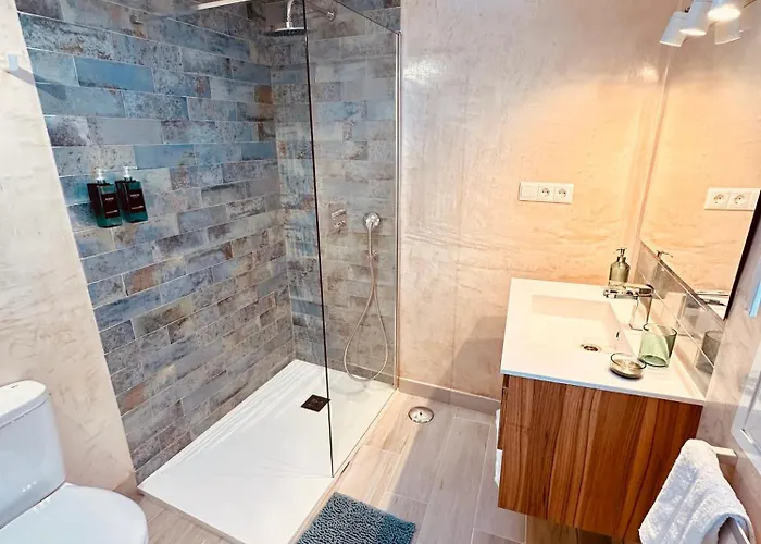 Cherry Deluxe * Ronda